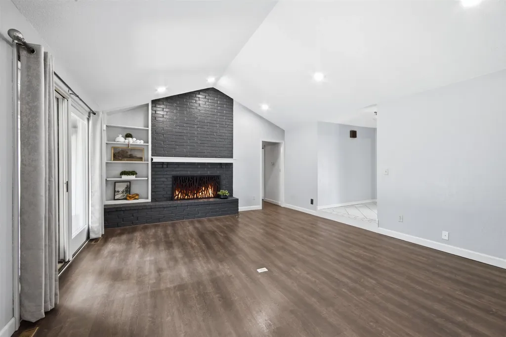 2314 N Bromfield Wichita KS 67226