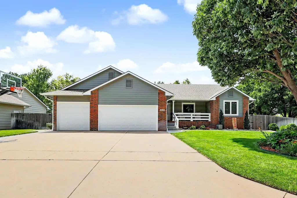 2510 N Shefford Court Wichita KS 67205