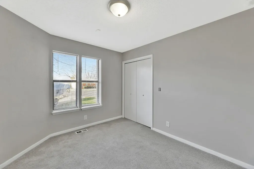 318 S Countryside Andover KS 67002