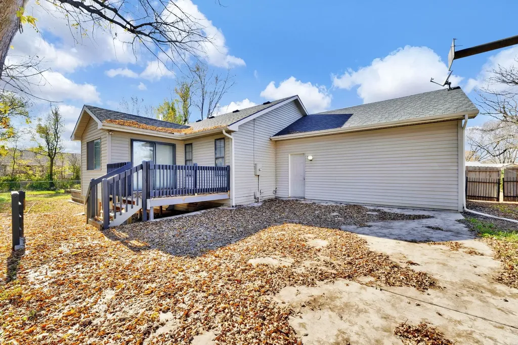 318 S Countryside Andover KS 67002