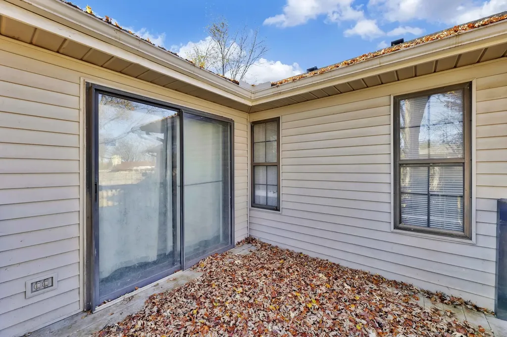 318 S Countryside Andover KS 67002