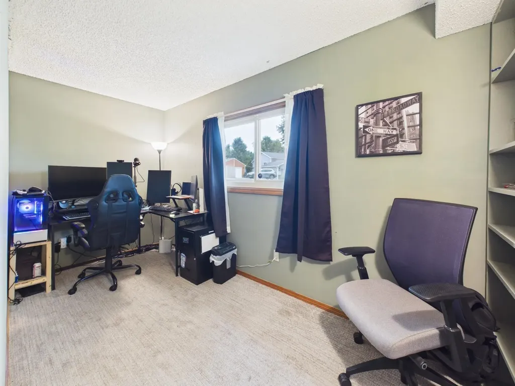 245 N Cherokee Court Kechi KS 67067