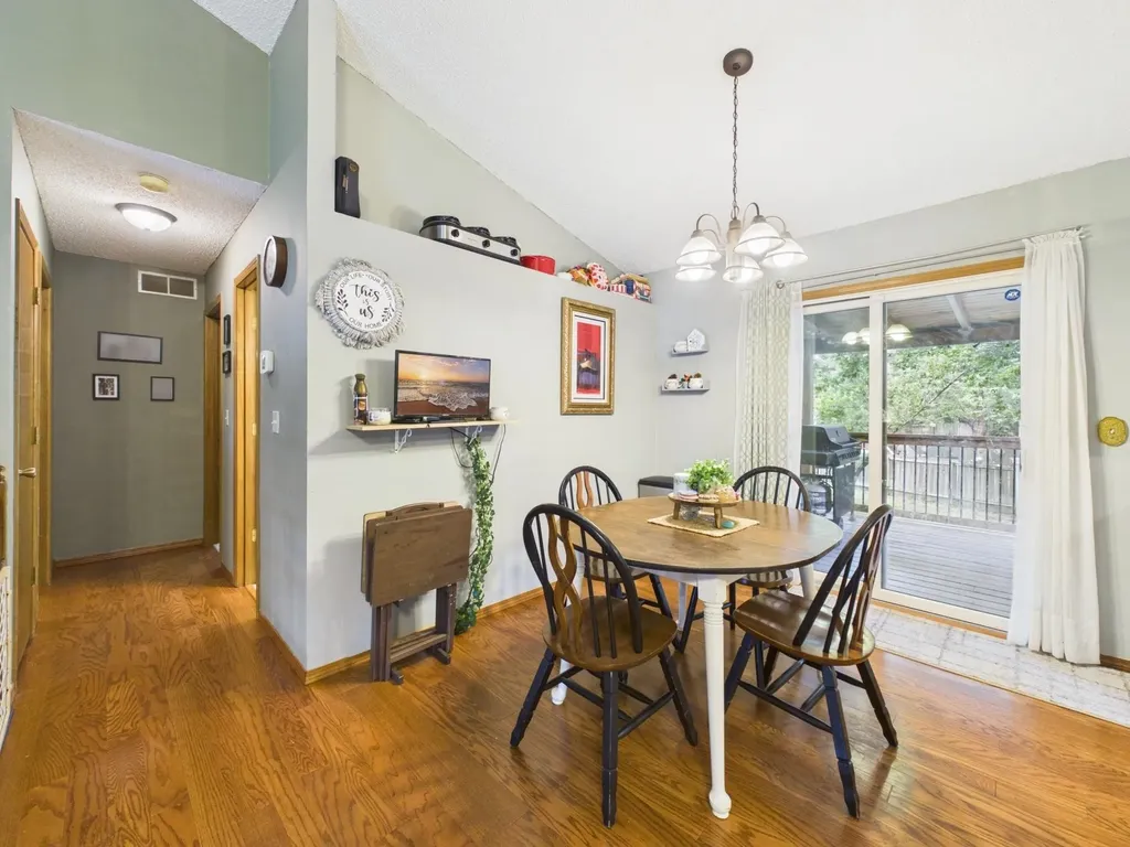 245 N Cherokee Court Kechi KS 67067