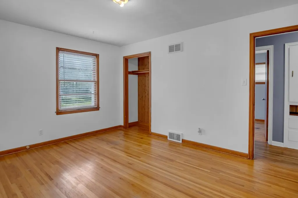 870 S Watson Lane Wichita KS 67207