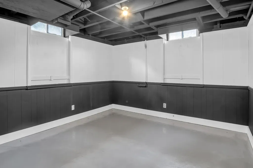 870 S Watson Lane Wichita KS 67207
