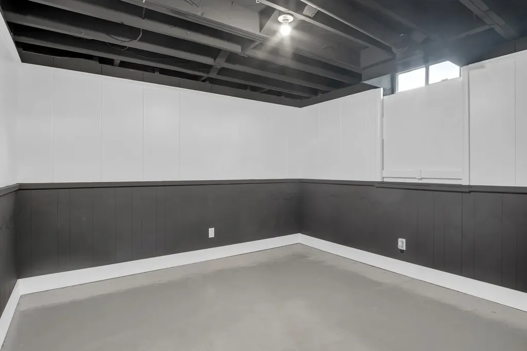 870 S Watson Lane Wichita KS 67207