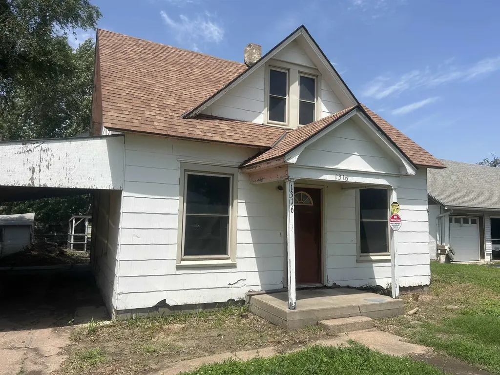 1316 N A Wellington KS 67152