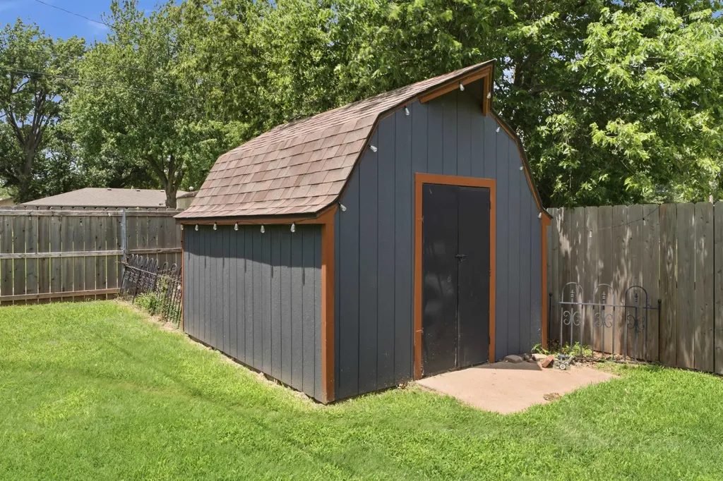 403 Magnolia Andale KS 67001