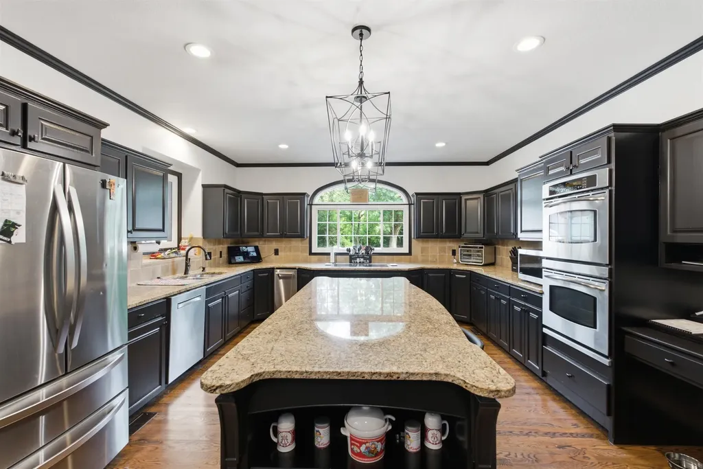 419 N Brook Forest Road Derby KS 67037