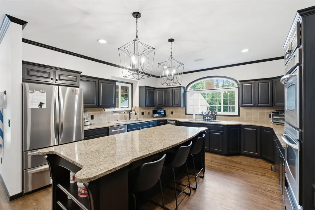 419 N Brook Forest Road Derby KS 67037
