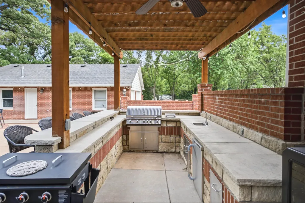 419 N Brook Forest Road Derby KS 67037