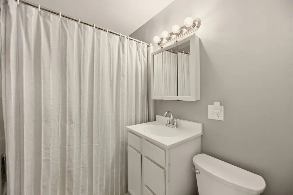 831 S Christine Avenue Wichita KS 67218