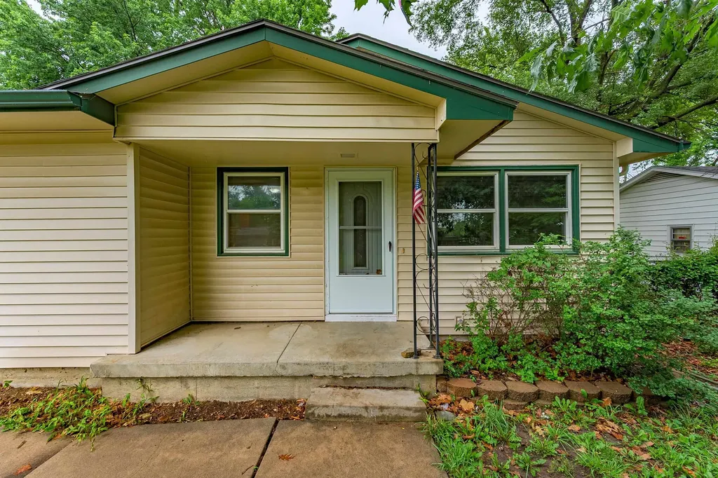 6334 N Scottsville Street Park City KS 67219-1710