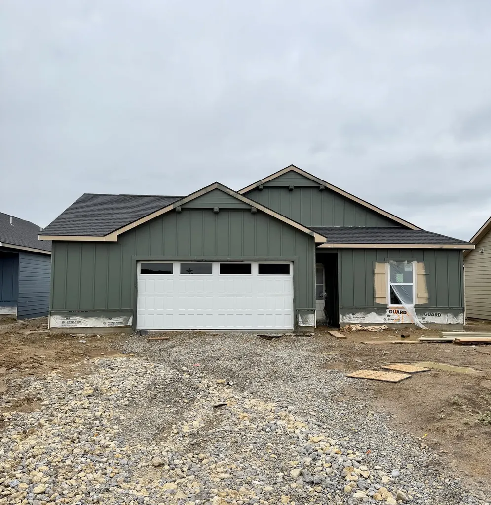 319 N Woodstone Street Derby KS 67037-7821