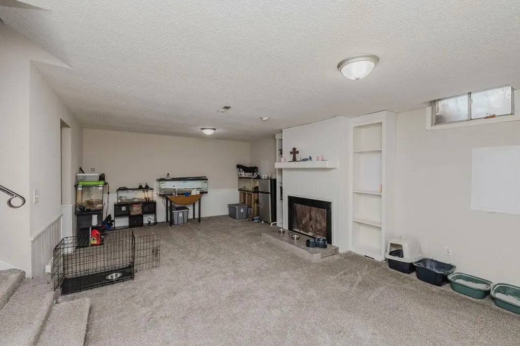 3159 S Bunker Hill Wichita KS 67210