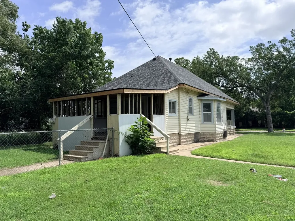 1755 S Wichita Street Wichita KS 67213