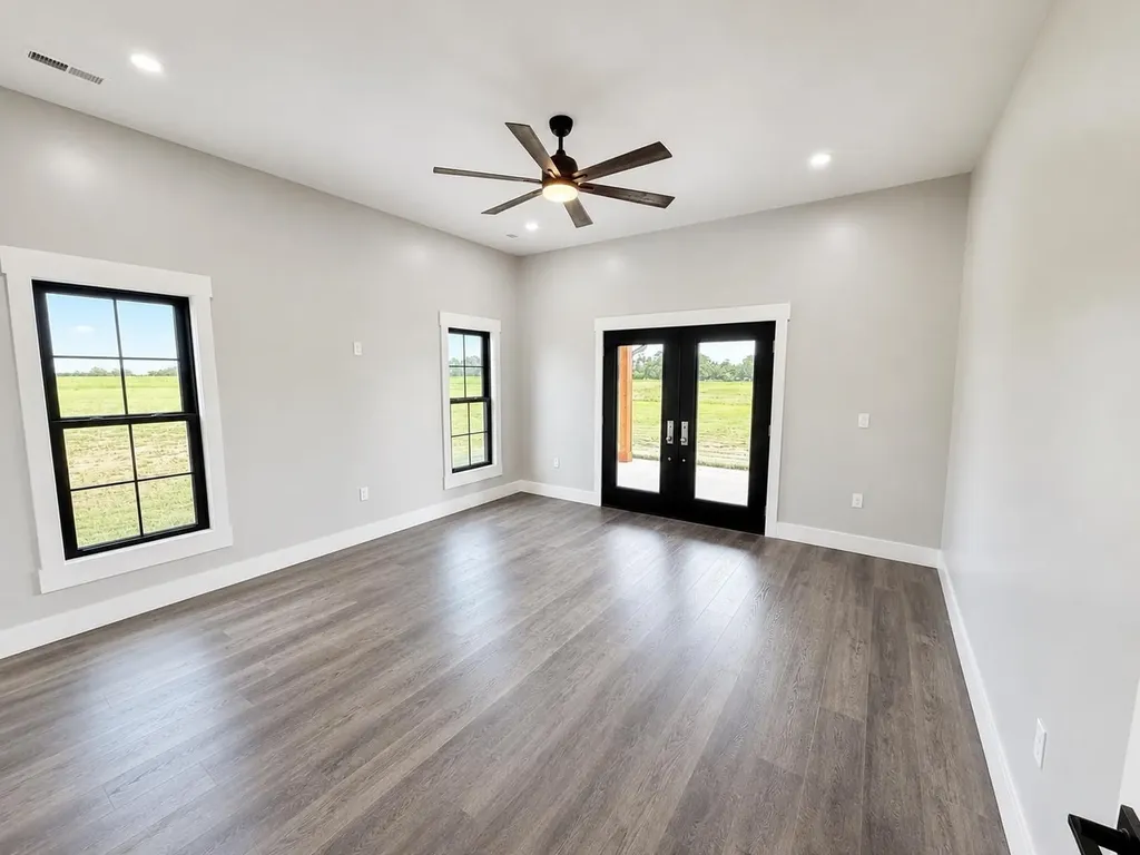 2636 NE 150th Avenue Cheney KS 67025