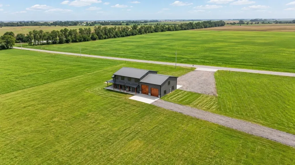 2636 NE 150th Avenue Cheney KS 67025