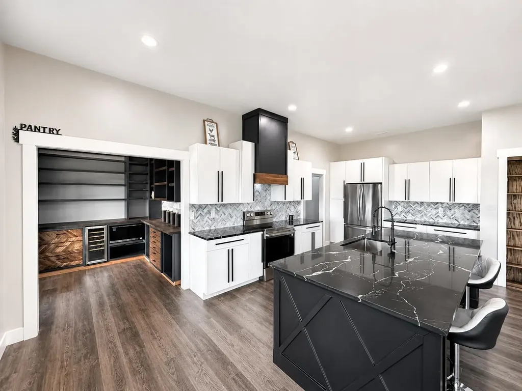 2636 NE 150th Avenue Cheney KS 67025