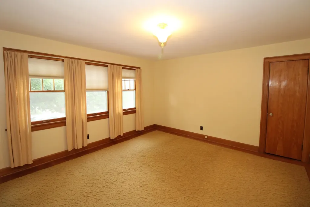 823 W Pine Avenue El Dorado KS 67042