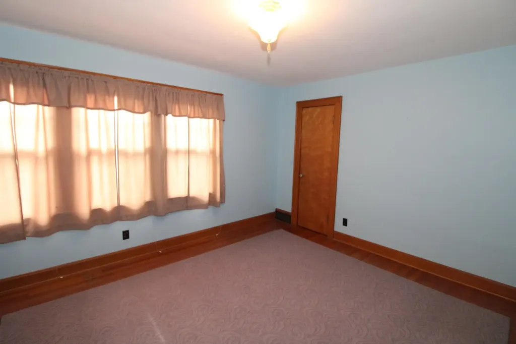 823 W Pine Avenue El Dorado KS 67042