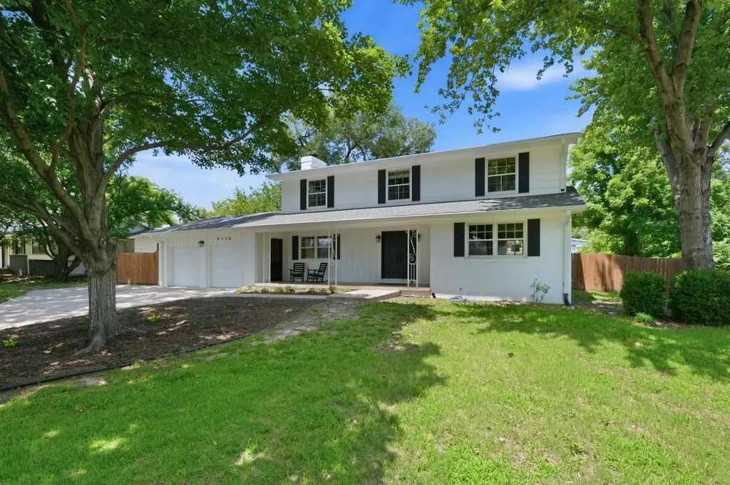 8226 E Peach Tree Lane Wichita KS 67207