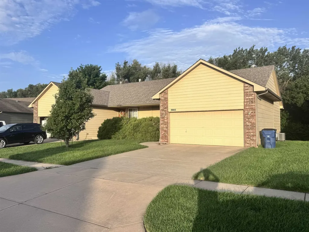 3903 N Pepper Ridge Wichita KS 67205