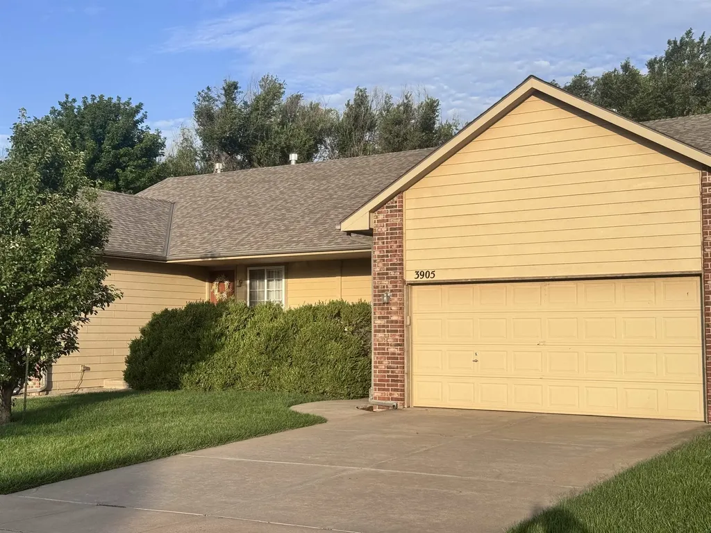 3903 N Pepper Ridge Wichita KS 67205