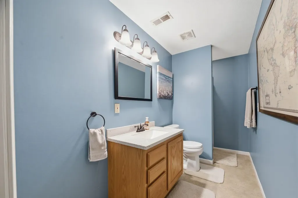 224 N Pinecrest Court Andover KS 67002