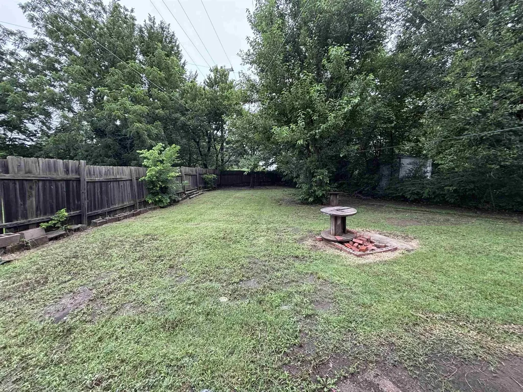 4322 E Vesta Drive Wichita KS 67208