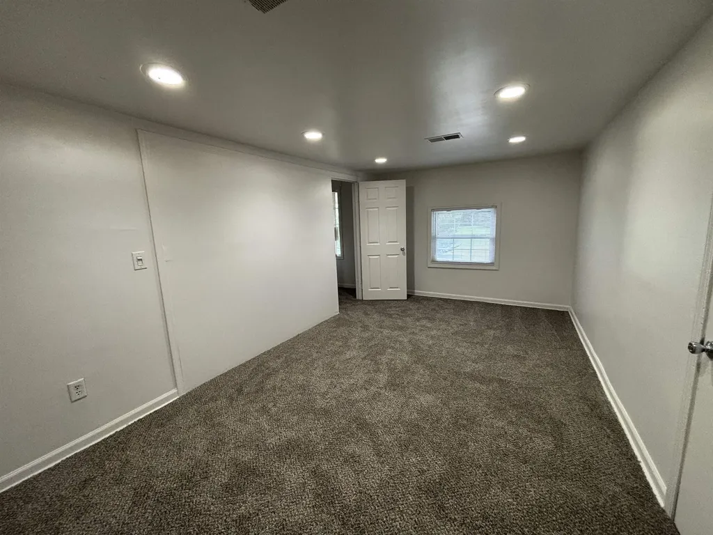 4322 E Vesta Drive Wichita KS 67208