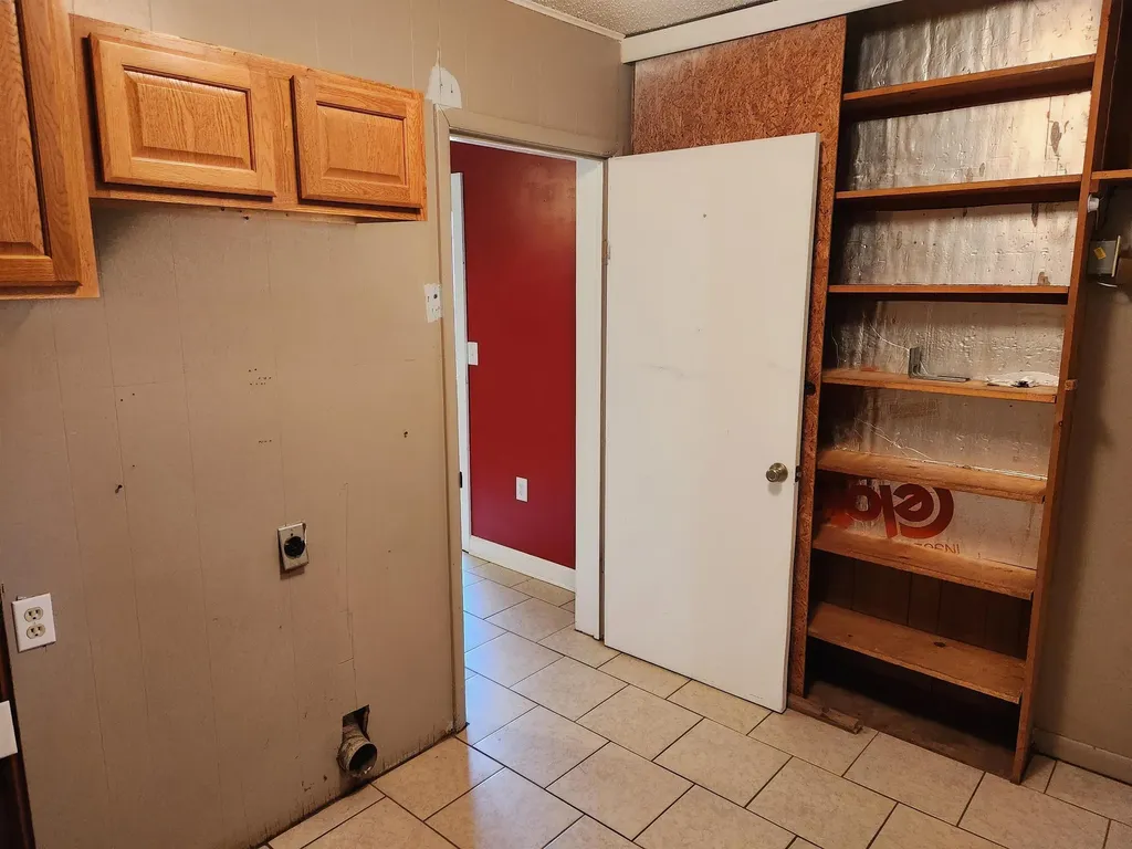 306 N Washington Street Belle Plaine KS 67013