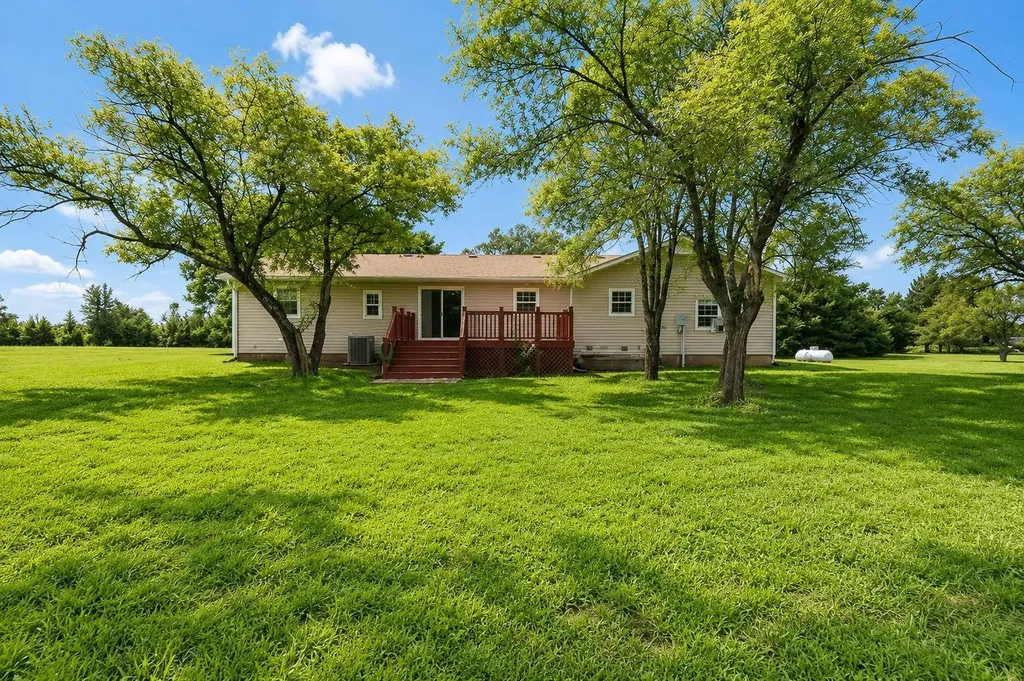 12596 SW 91st Street Andover KS 67002