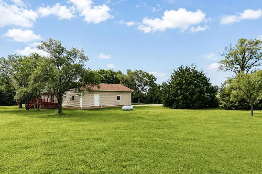 12596 SW 91st Street Andover KS 67002