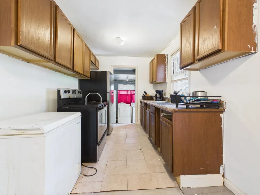 4844 E Morris Street Wichita KS 67218