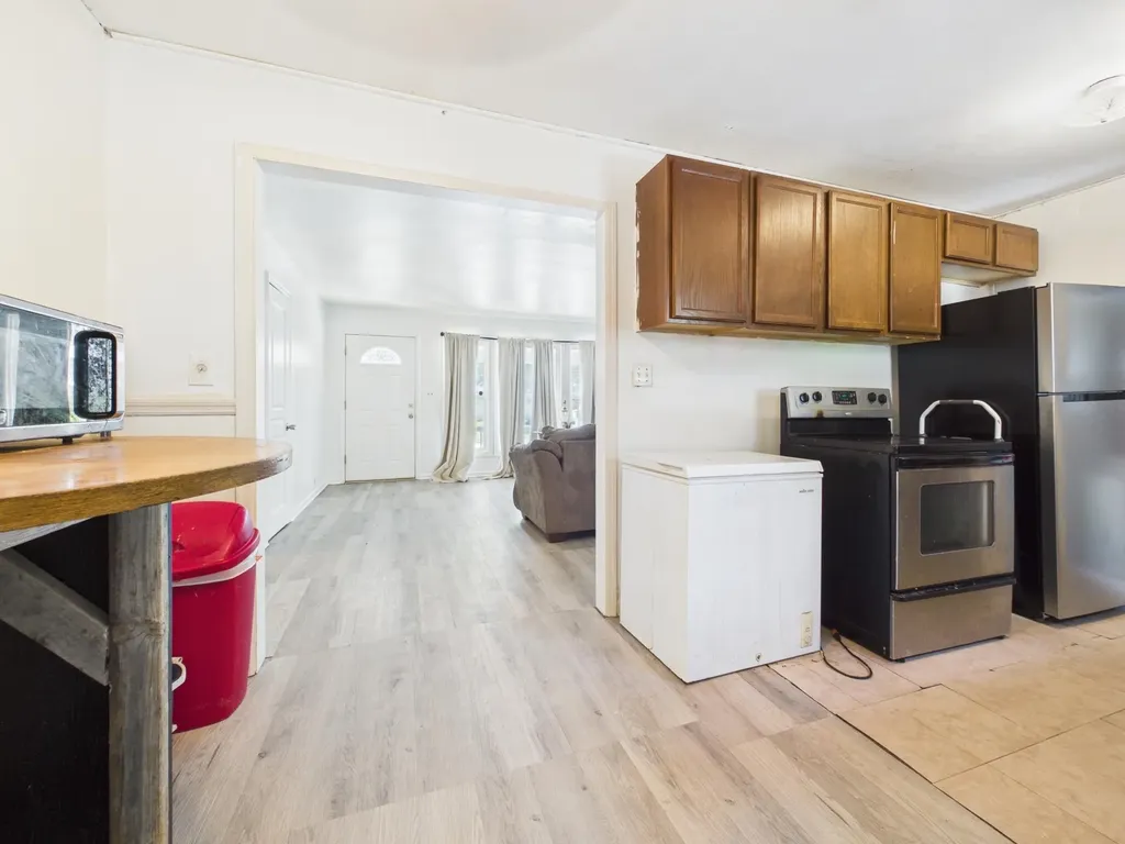 4844 E Morris Street Wichita KS 67218