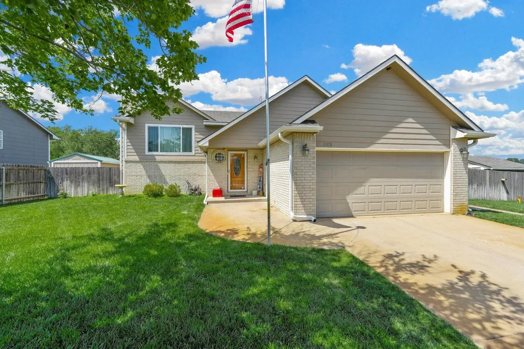 5350 S Midland Circle Wichita KS 67217