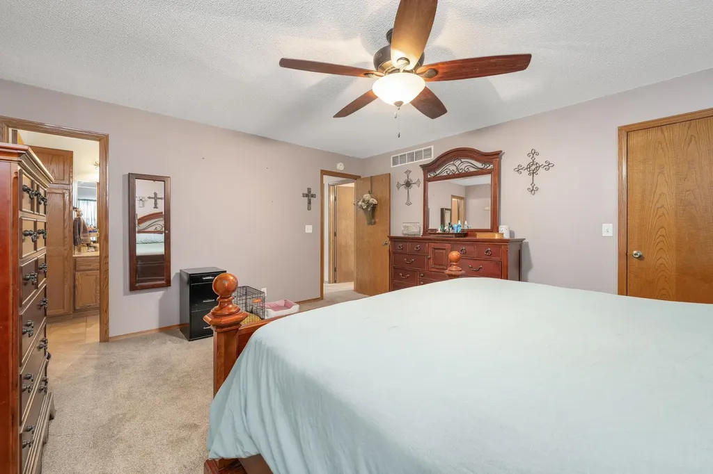 5350 S Midland Circle Wichita KS 67217