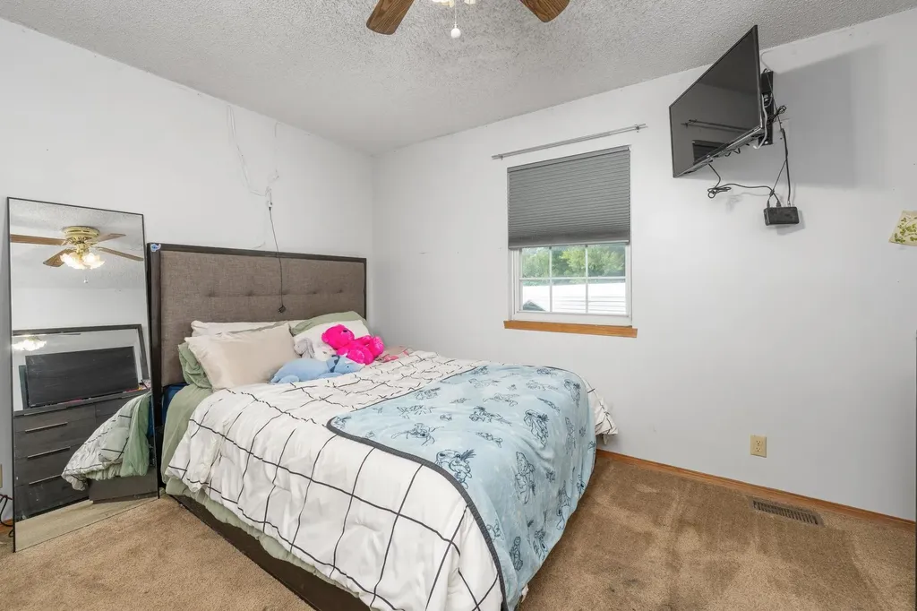 5350 S Midland Circle Wichita KS 67217