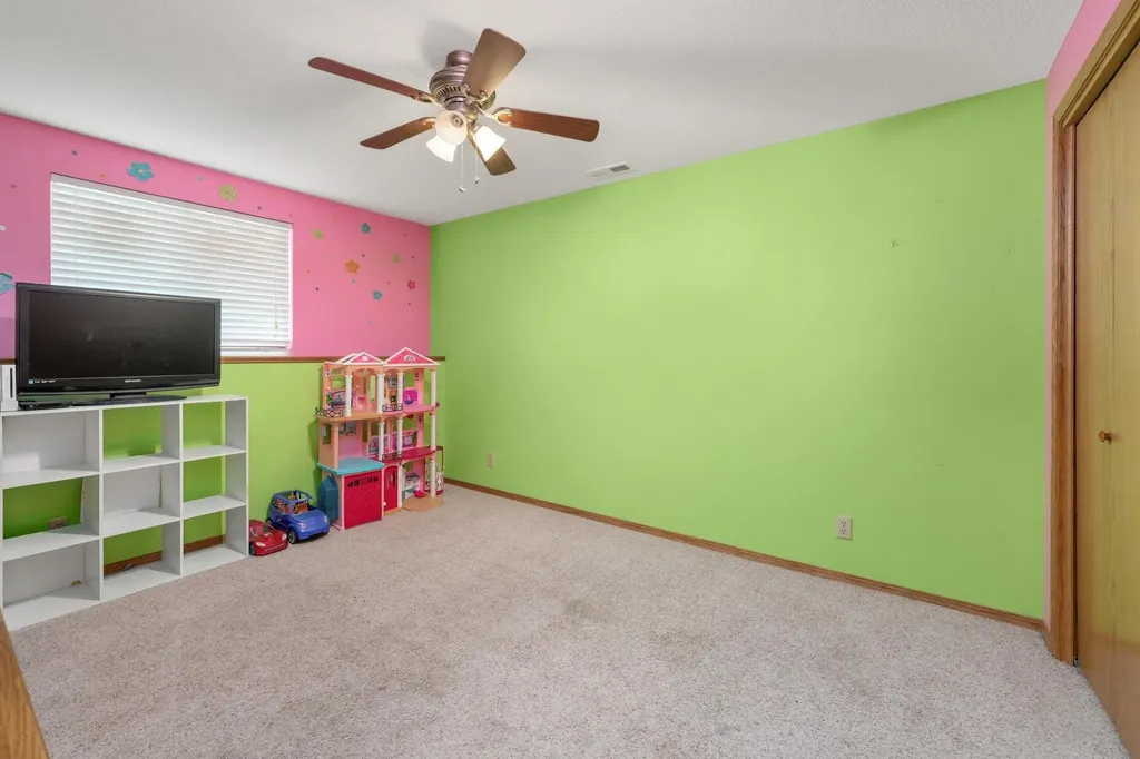 5350 S Midland Circle Wichita KS 67217