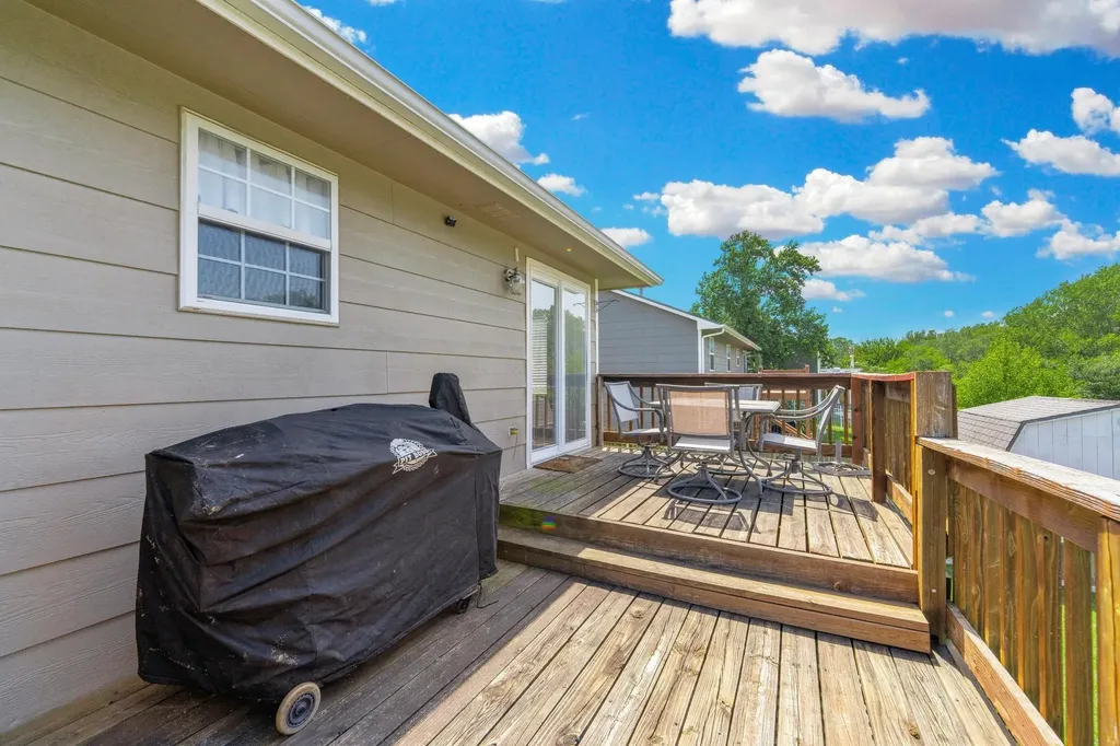 5350 S Midland Circle Wichita KS 67217