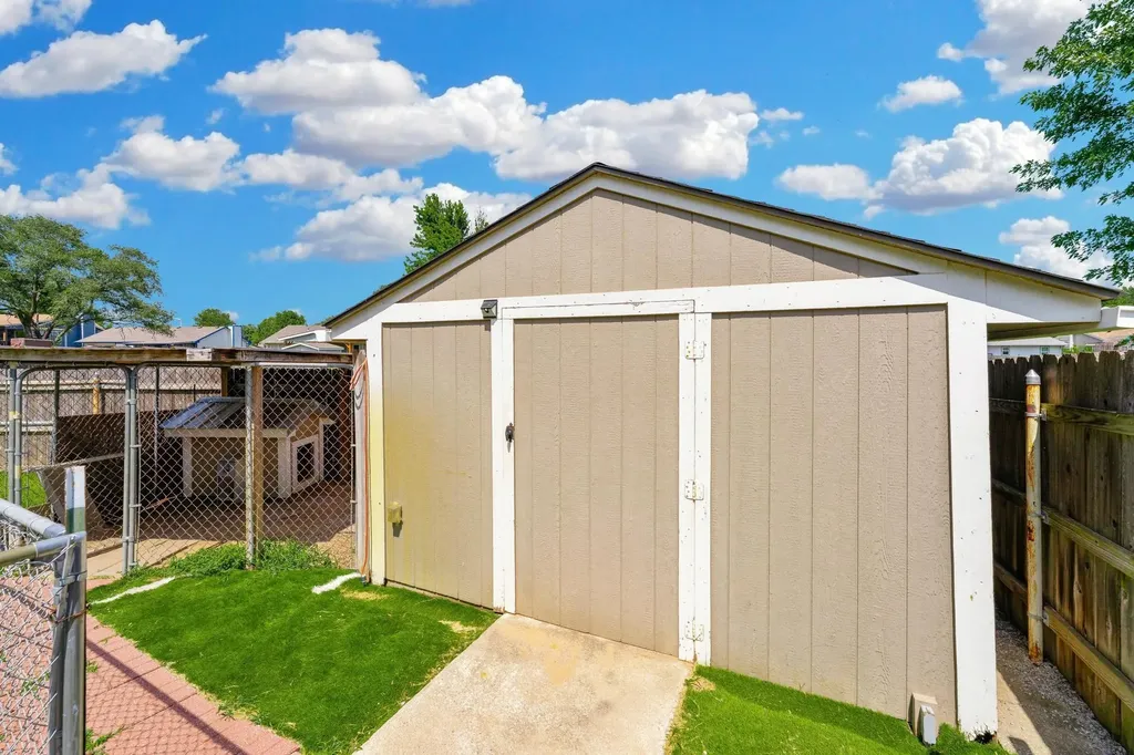 5350 S Midland Circle Wichita KS 67217
