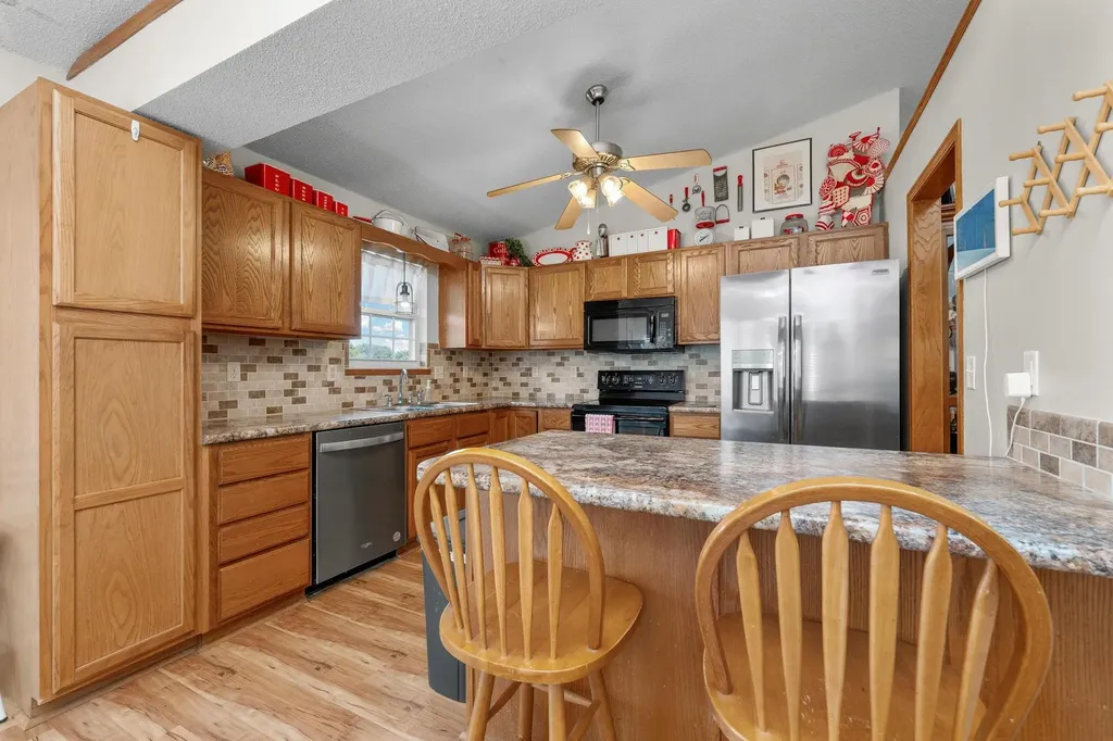 5350 S Midland Circle Wichita KS 67217