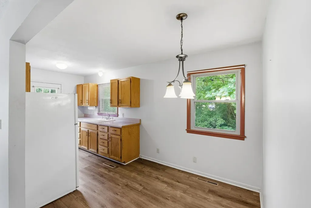 6039 N East Park View Park City KS 67219