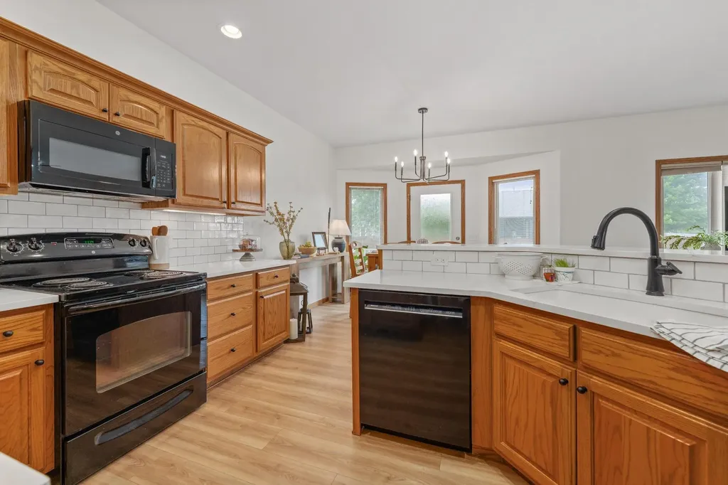 303 E Evergreen Court Cheney KS 67025