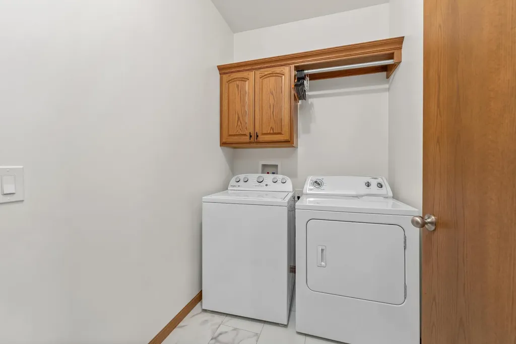 303 E Evergreen Court Cheney KS 67025