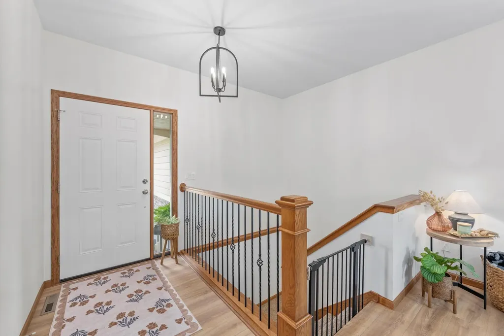 303 E Evergreen Court Cheney KS 67025