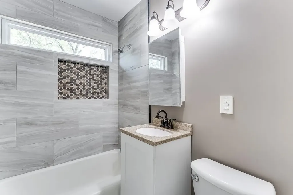 1917 E 24th Street N Wichita KS 67219