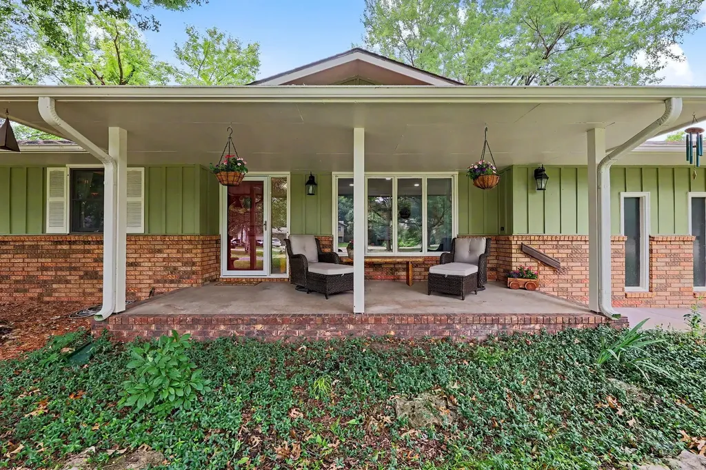 3225 Southwood Court Newton KS 67114
