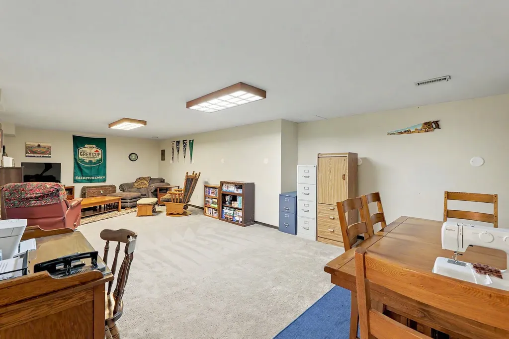 3225 Southwood Court Newton KS 67114